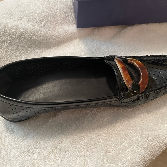 Stuart Weitzman black patent flats - Picture 2 of 3